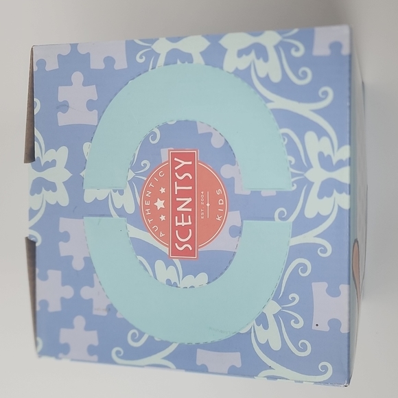 NIB,Scentsy Buddy Authentic Kids. Bernie the Buddy Fly. - Picture 9 of 14